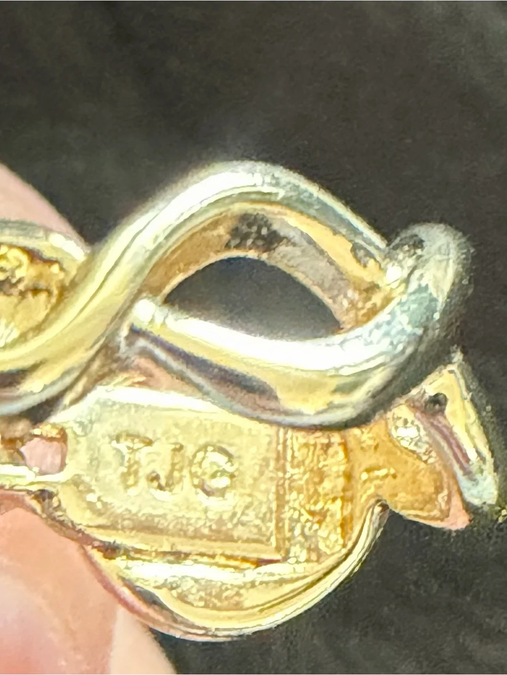 Vintage TJG Gold Tone Twisted Earrings Clip-on - Women Jewelry